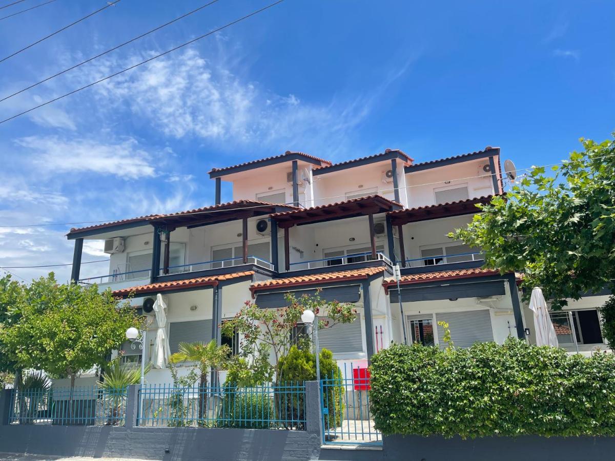 Artemis Hotel Apartments كيراموتي المظهر الخارجي الصورة
